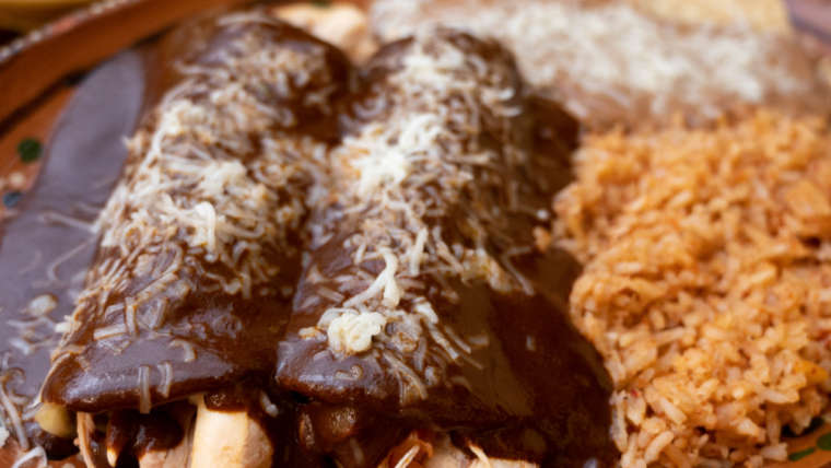 Enchiladas de Mole